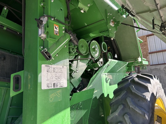 2022 John Deere S770 Combine