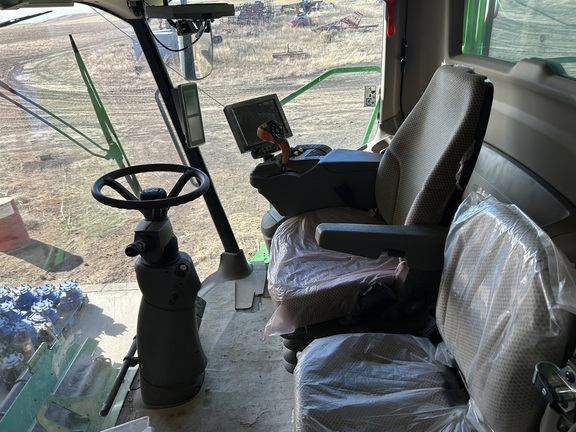 2022 John Deere S770 Combine