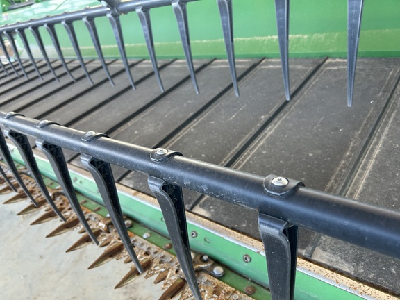 2021 John Deere 735D Header Combine
