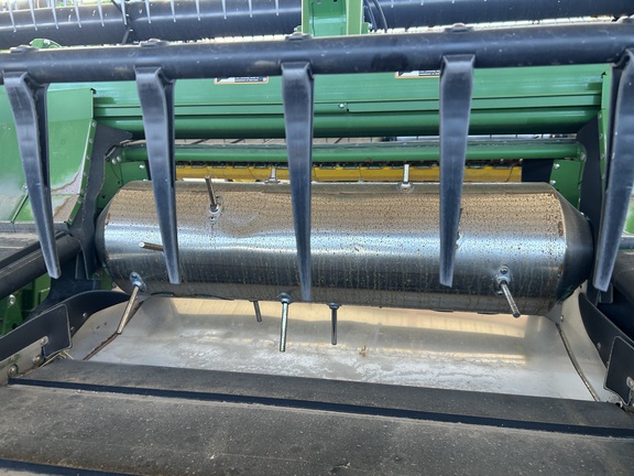 2021 John Deere 735D Header Combine
