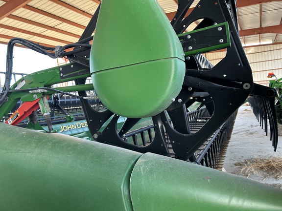 2021 John Deere 735D Header Combine