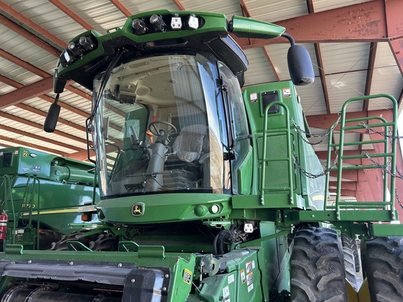 2022 John Deere S770 Combine
