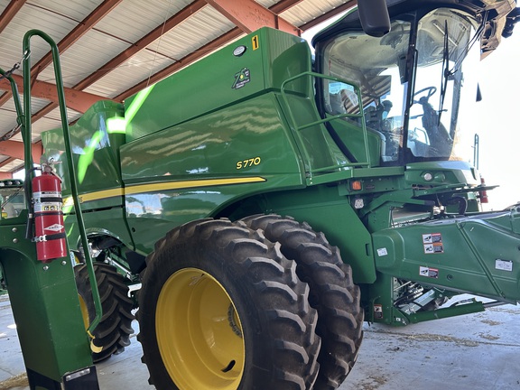 2022 John Deere S770 Combine