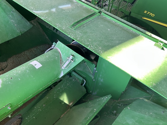 2022 John Deere S770 Combine