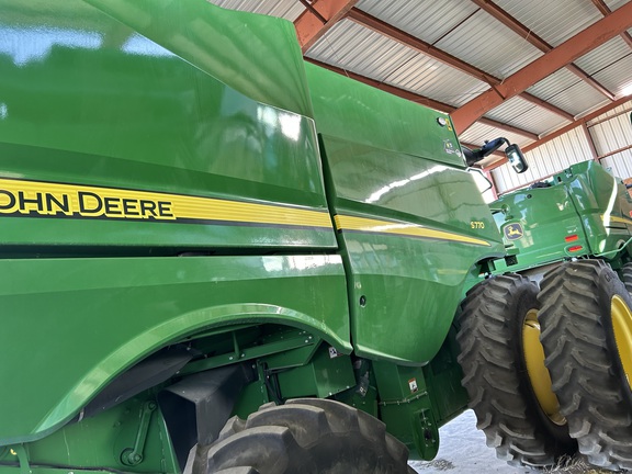 2022 John Deere S770 Combine