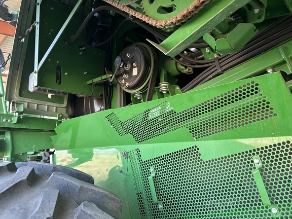2022 John Deere S770 Combine