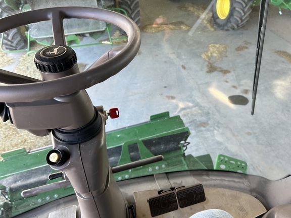 2022 John Deere S770 Combine