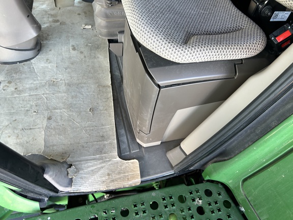 2022 John Deere S770 Combine