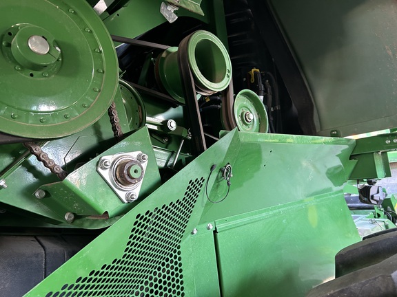 2022 John Deere S770 Combine