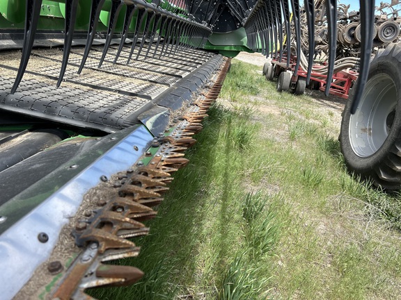 2023 John Deere HD35R Header Combine