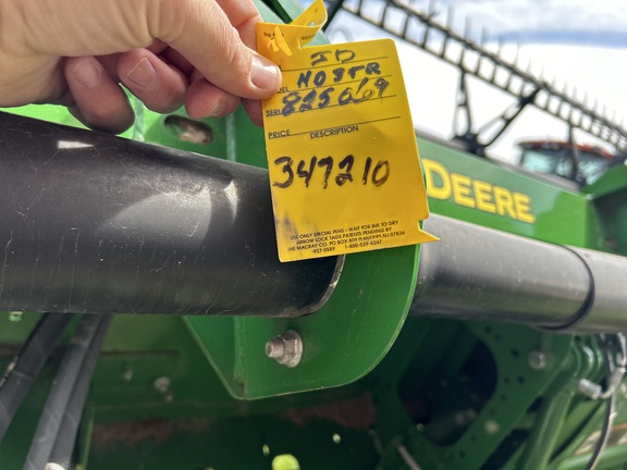 2023 John Deere HD35R Header Combine