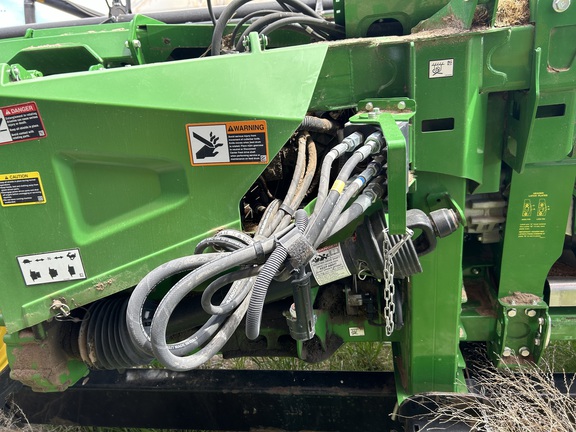2023 John Deere HD35R Header Combine