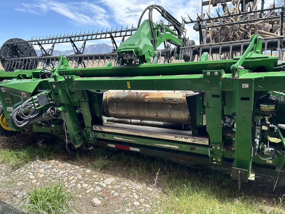 2023 John Deere HD35R Header Combine