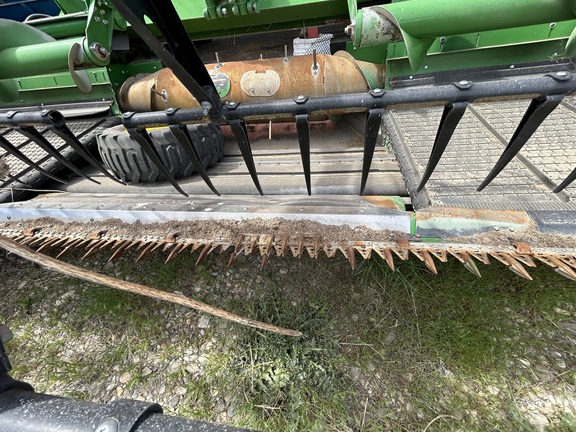 2023 John Deere HD35R Header Combine
