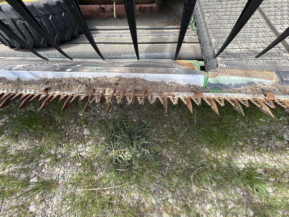 2023 John Deere HD35R Header Combine