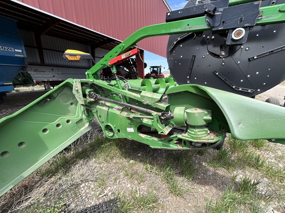 2023 John Deere HD35R Header Combine