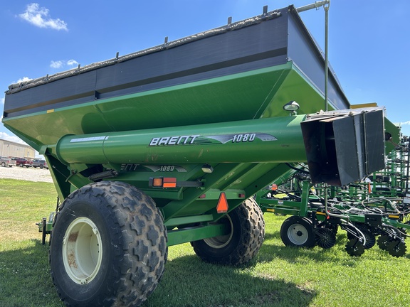 2006 Brent 1080 Grain Cart