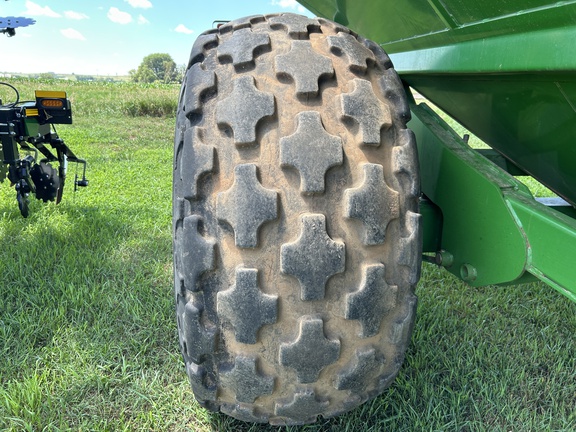 2006 Brent 1080 Grain Cart
