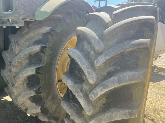 2019 John Deere 9520R Tractor 4WD