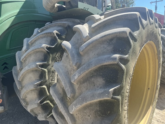 2019 John Deere 9520R Tractor 4WD