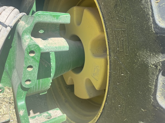 2019 John Deere 9520R Tractor 4WD