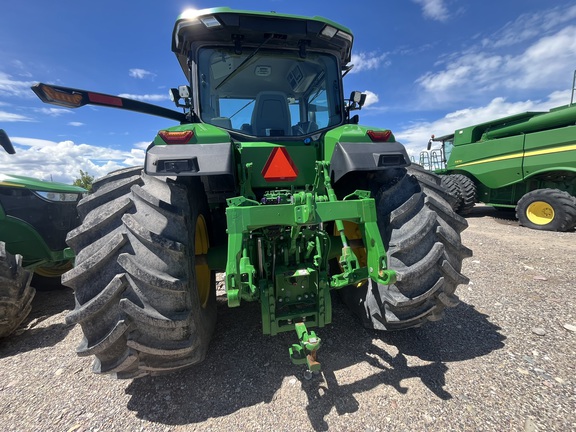 2023 John Deere 7R 230 Tractor