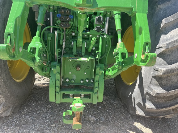 2023 John Deere 7R 230 Tractor