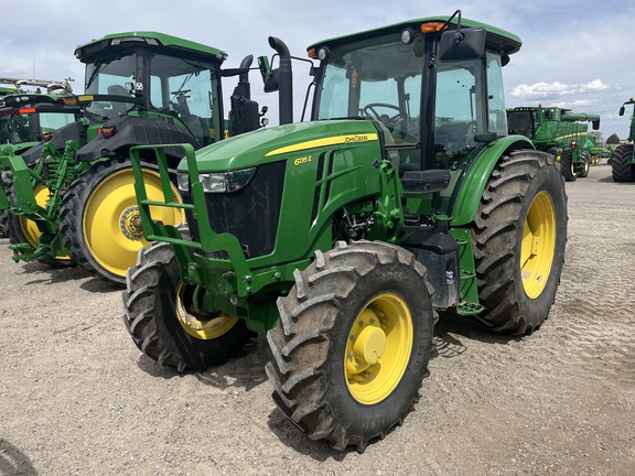 2020 John Deere 6135E Tractor