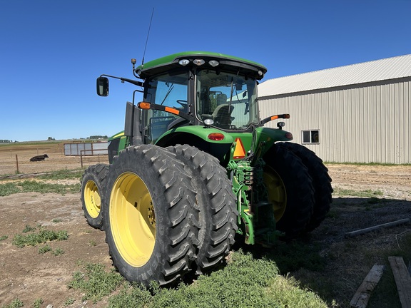 2013 John Deere 7215R Tractor