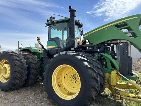 2008 John Deere 9330 Tractor 4WD