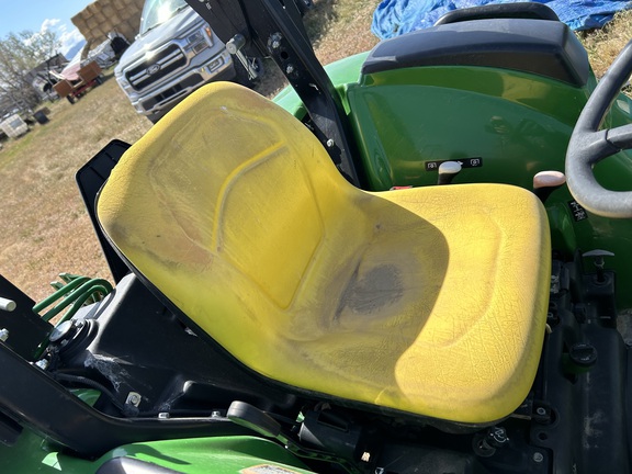 2020 John Deere 3043D Tractor Compact