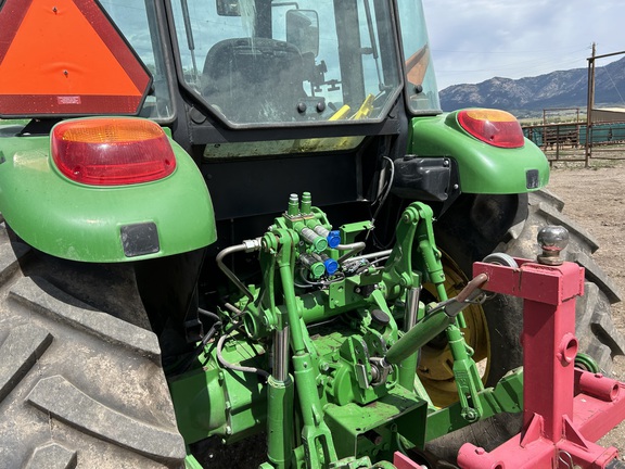2018 John Deere 6105E Tractor