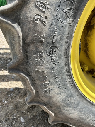 2018 John Deere 6105E Tractor