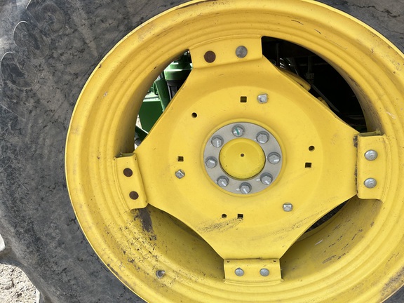2018 John Deere 6105E Tractor