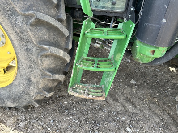 2018 John Deere 6105E Tractor