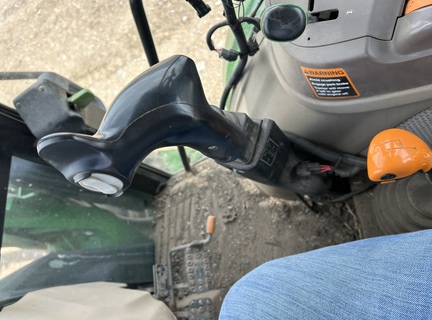 2018 John Deere 6105E Tractor