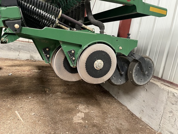 2014 Great Plains 3S-3000-HD Drill