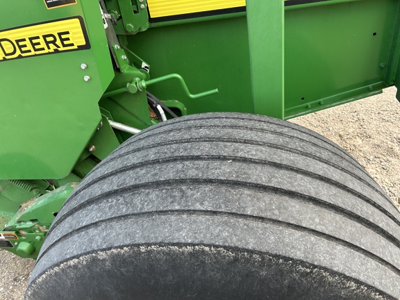 2013 John Deere 569 Baler/Round