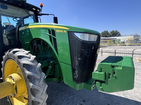 2019 John Deere 8320R Tractor