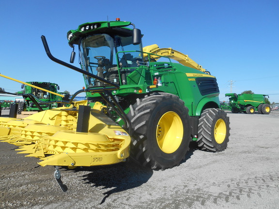 2023 John Deere 8400 Forage Harvester