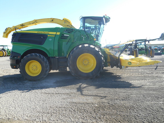 2023 John Deere 8400 Forage Harvester