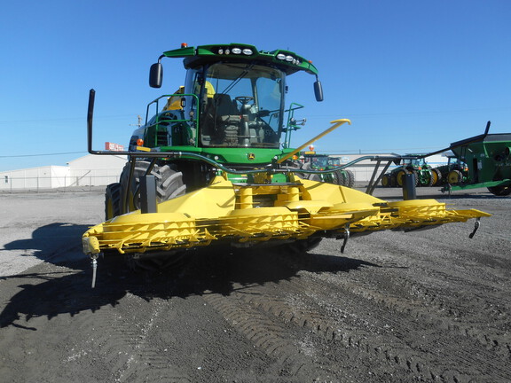 2023 John Deere 8400 Forage Harvester