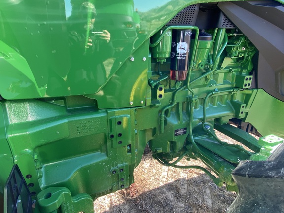 2023 John Deere 8R 250 Tractor