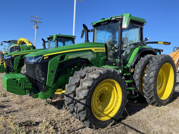 2023 John Deere 8R 250 Tractor