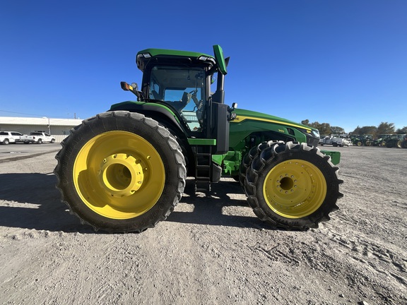 2023 John Deere 8R 340 Tractor