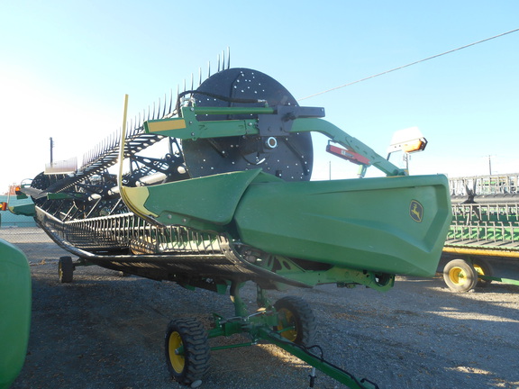 2023 John Deere HD35R Header Combine