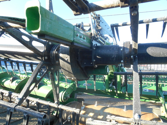 2023 John Deere HD35R Header Combine