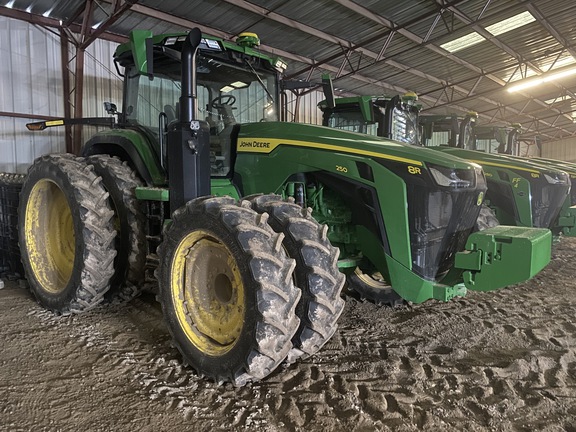 2023 John Deere 8R 250 Tractor