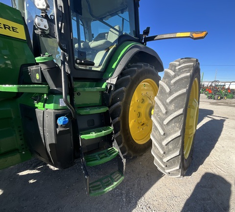 2023 John Deere 8R 340 Tractor