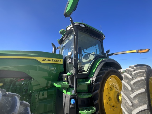 2023 John Deere 8R 340 Tractor